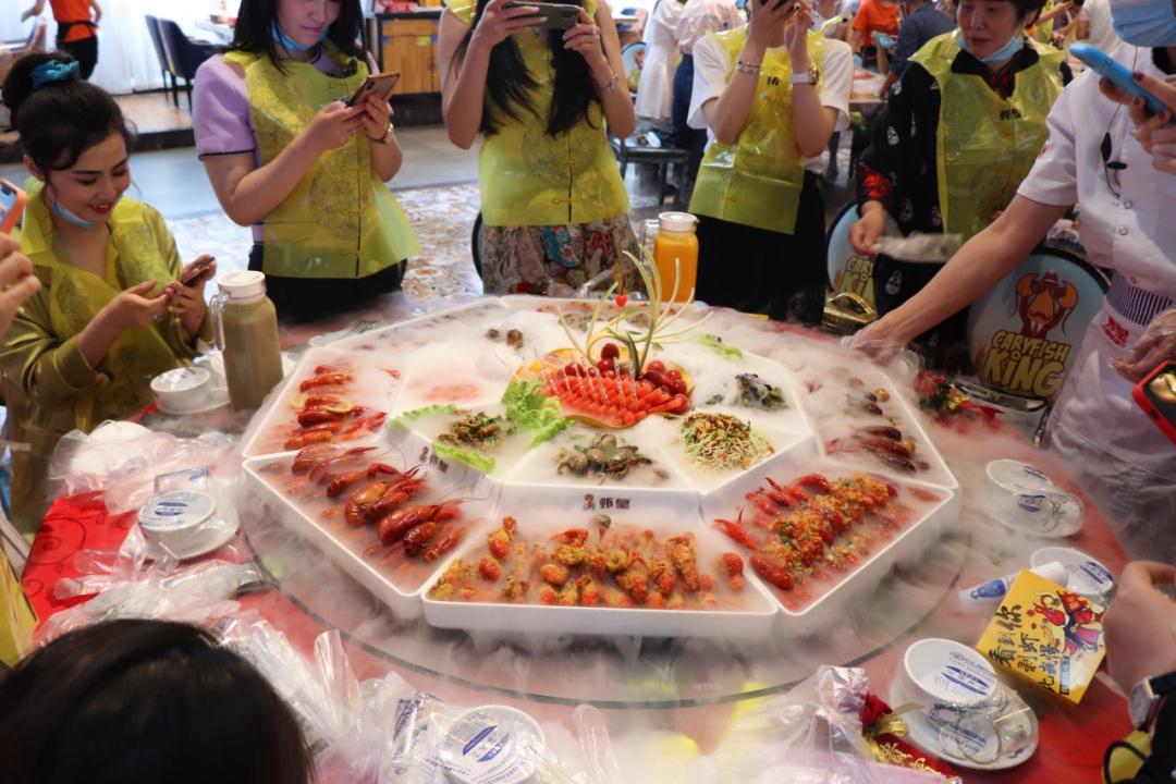 嗨游一"虾"!中秋国庆潜江万人龙虾宴等你来!