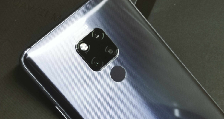 华为mate20x屏幕多大尺寸