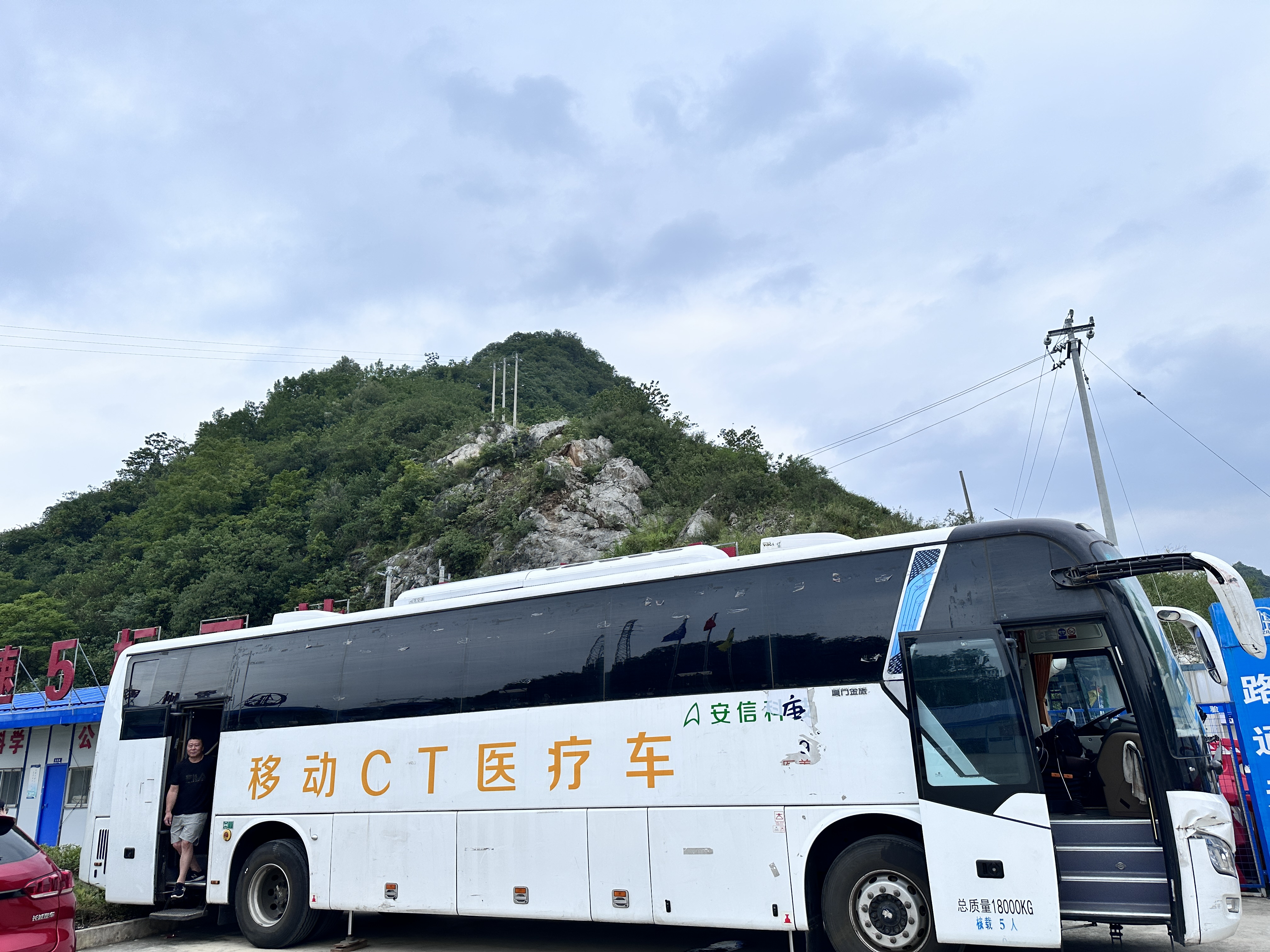 车载移动ct车租赁,新理念送医就医模式13523556321