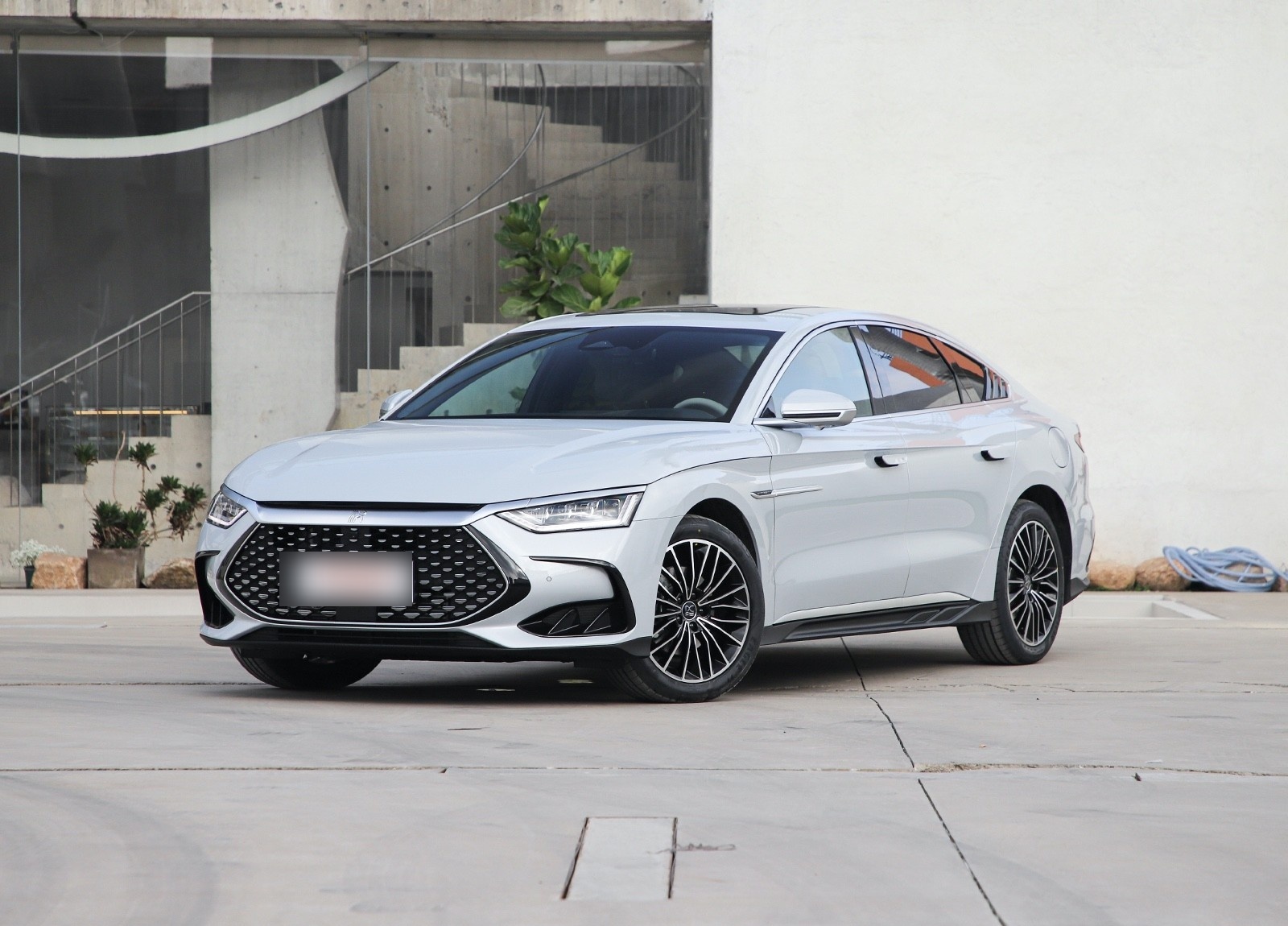 media汽车按键是什么意思