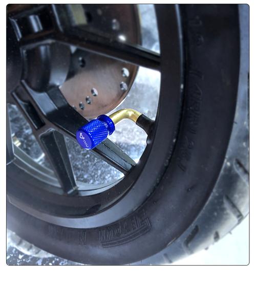 汽车轮胎气门芯多久要换