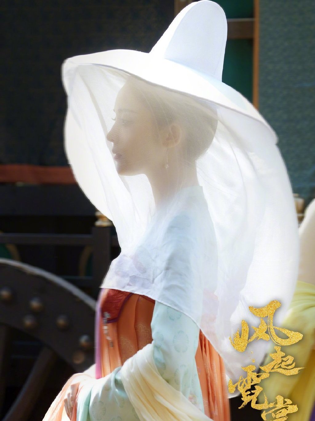 《风起霓裳》预告:娜扎演技拉胯被吐槽,幸好主题曲力挽狂澜