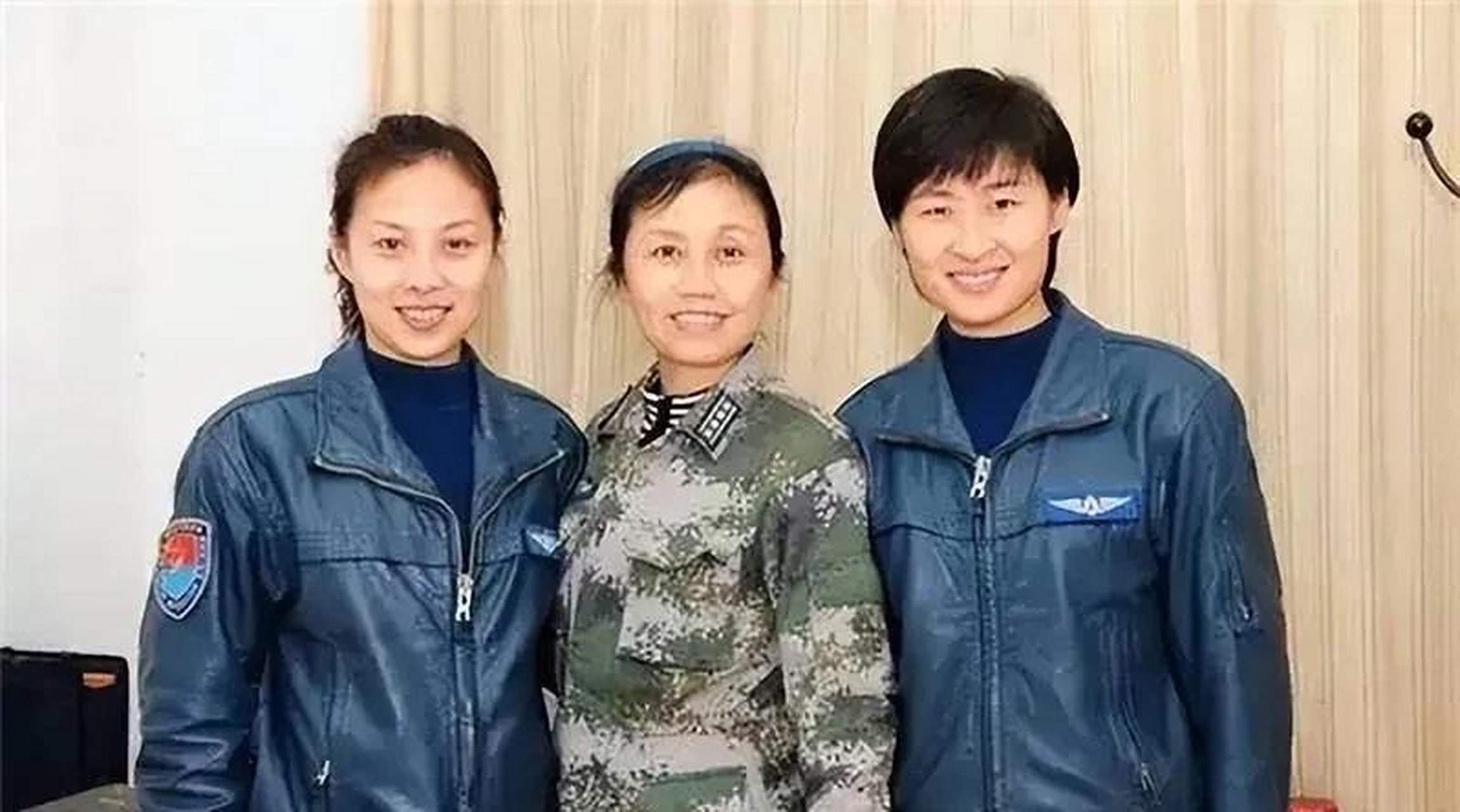 英雄女航天员刘洋和王亚平罕见同框  刘洋和王亚平,是中国目前真正