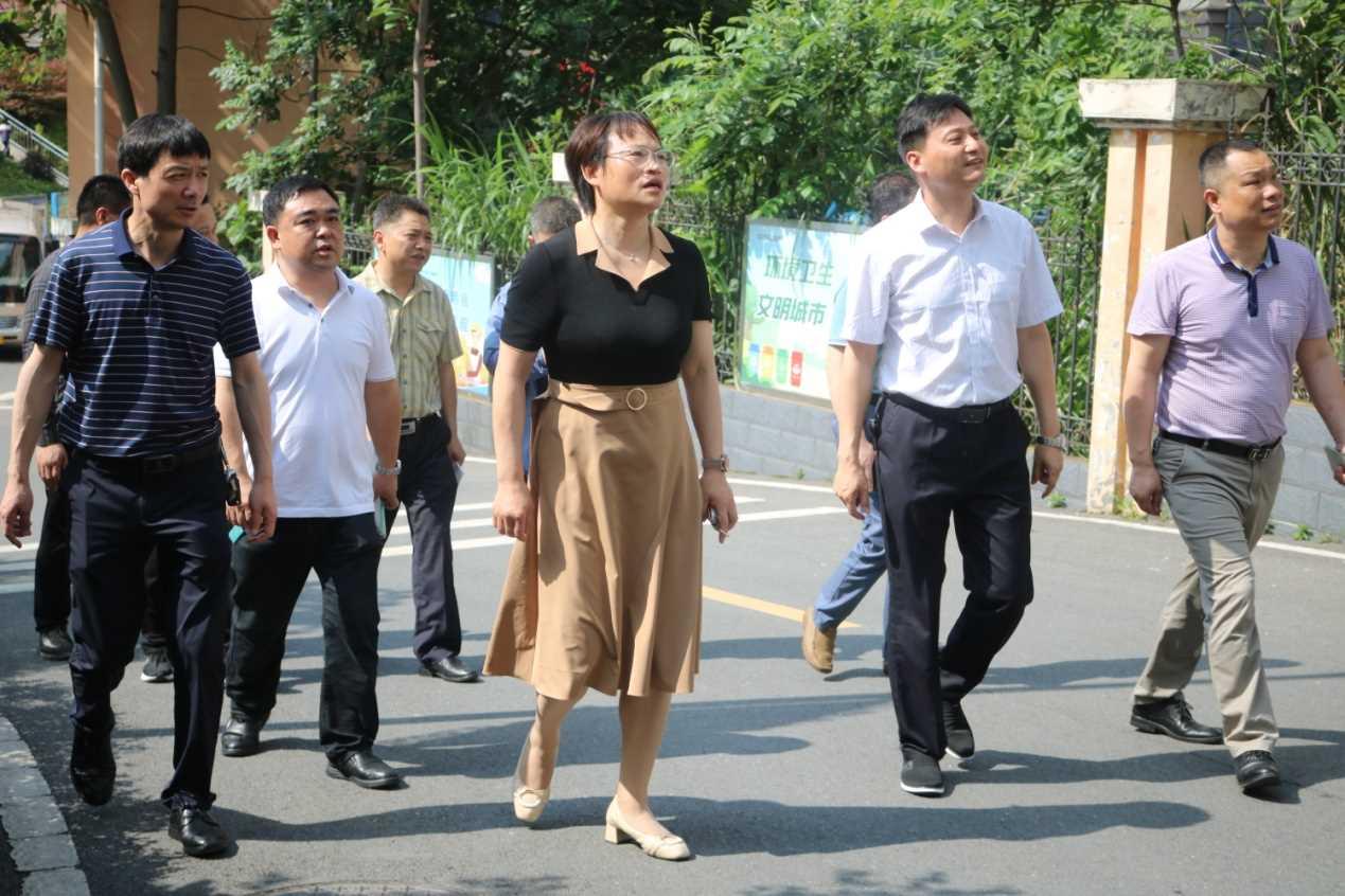 益阳市副市长罗晓皓带队督导检查学校防溺水等安全工作