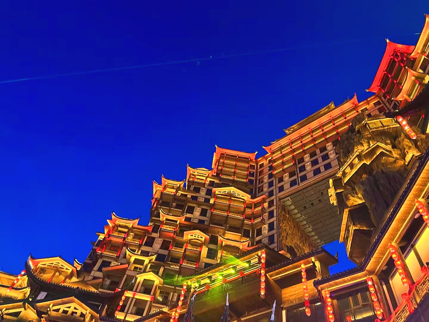 七十二奇楼位于湖南省张家界武陵源景区内,是一座被誉为天下第一奇楼