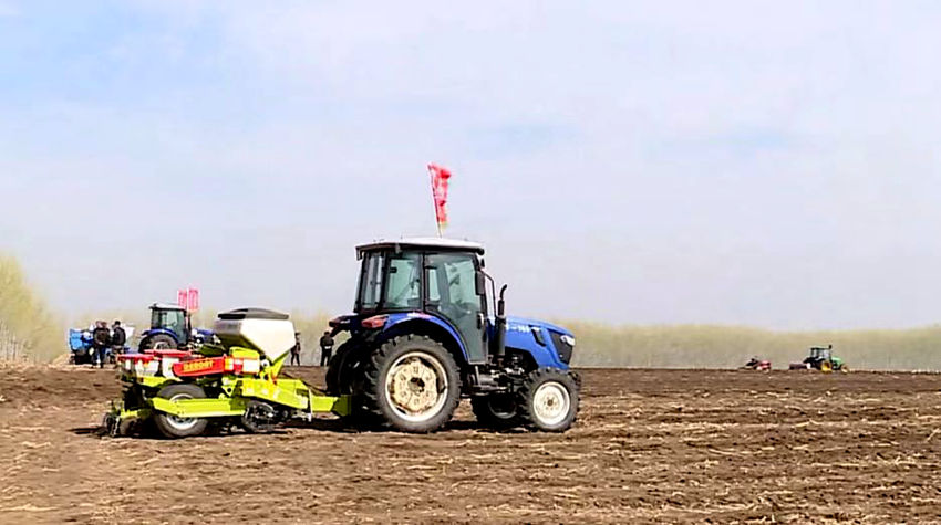 德惠市惠泽农业生产专业合作社:"田保姆"让农民种地变轻松