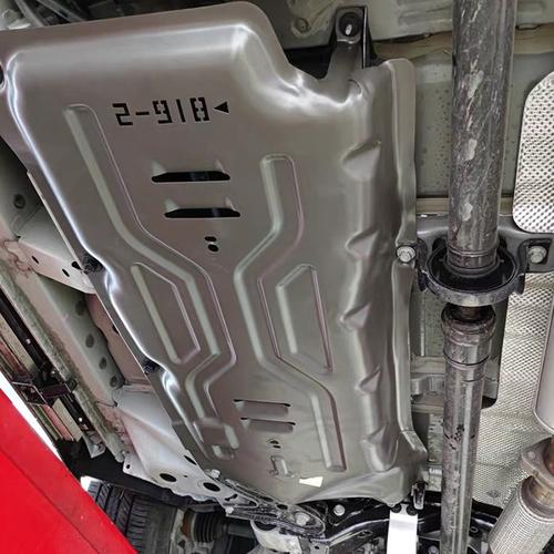 雪佛兰开拓者底盘加装护板