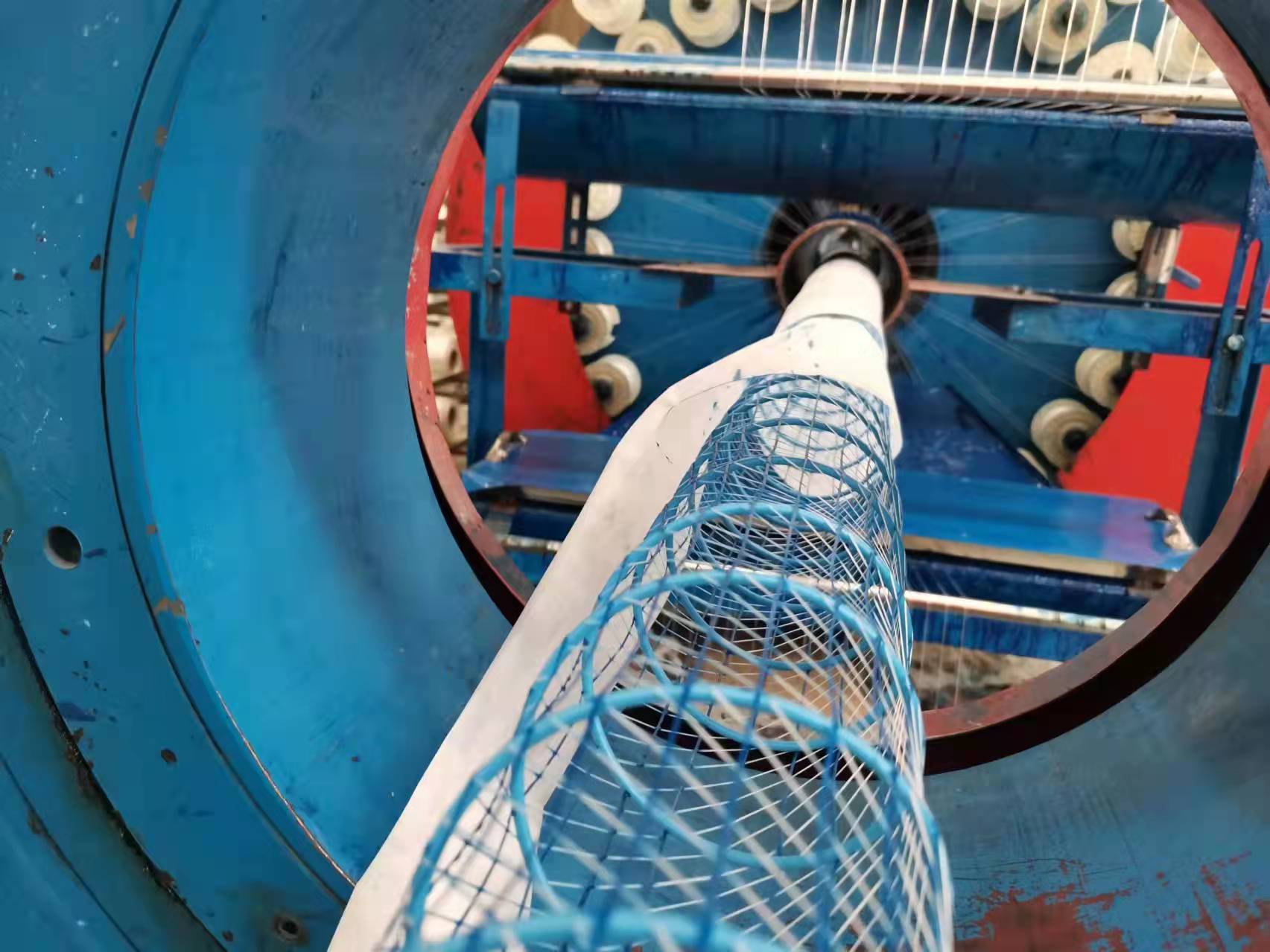 弹簧软式透水管 高速公路隔离带用透水软管 pvc地下渗排水管