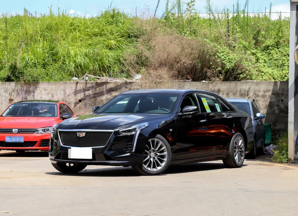 花40万提2022款凯迪拉克ct6,开了680公里,听听车主的真实看法