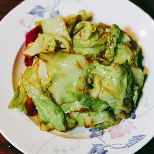爆炒甘蓝,快手家常小菜,下饭