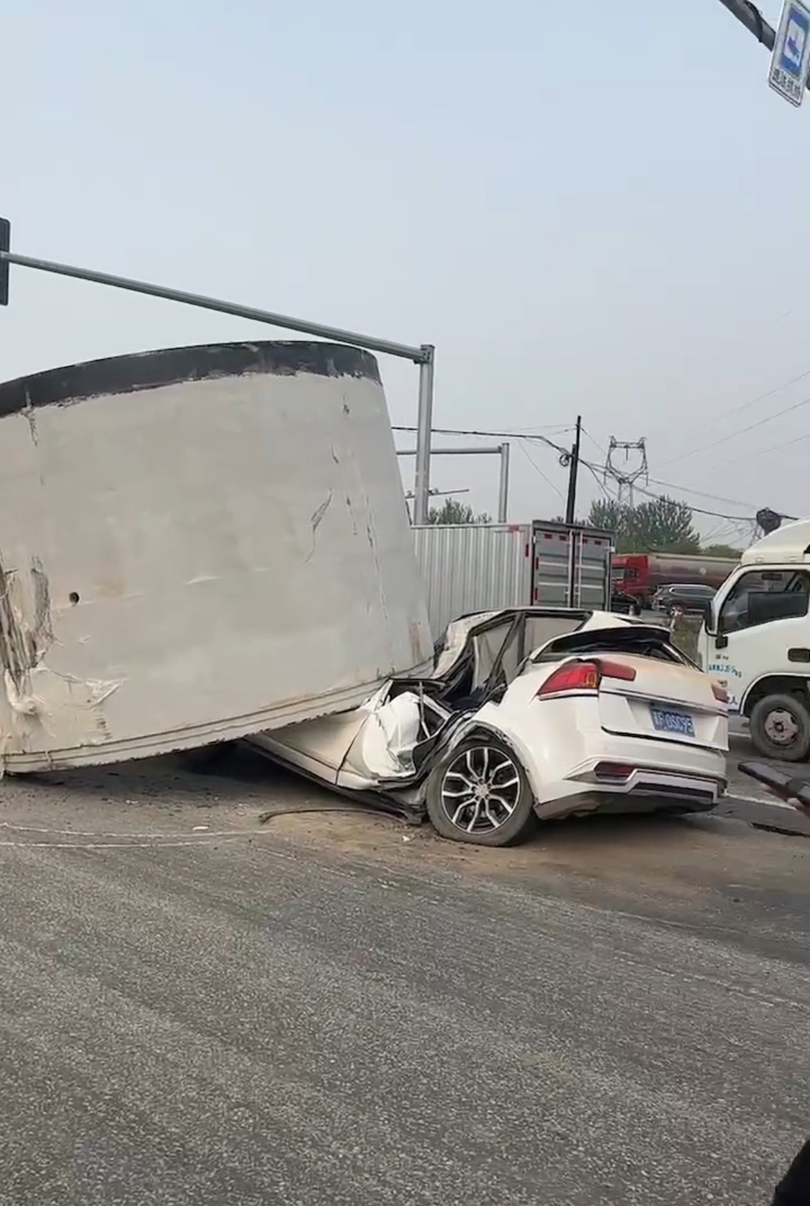 保定高碑店发生交通事故致一人死亡