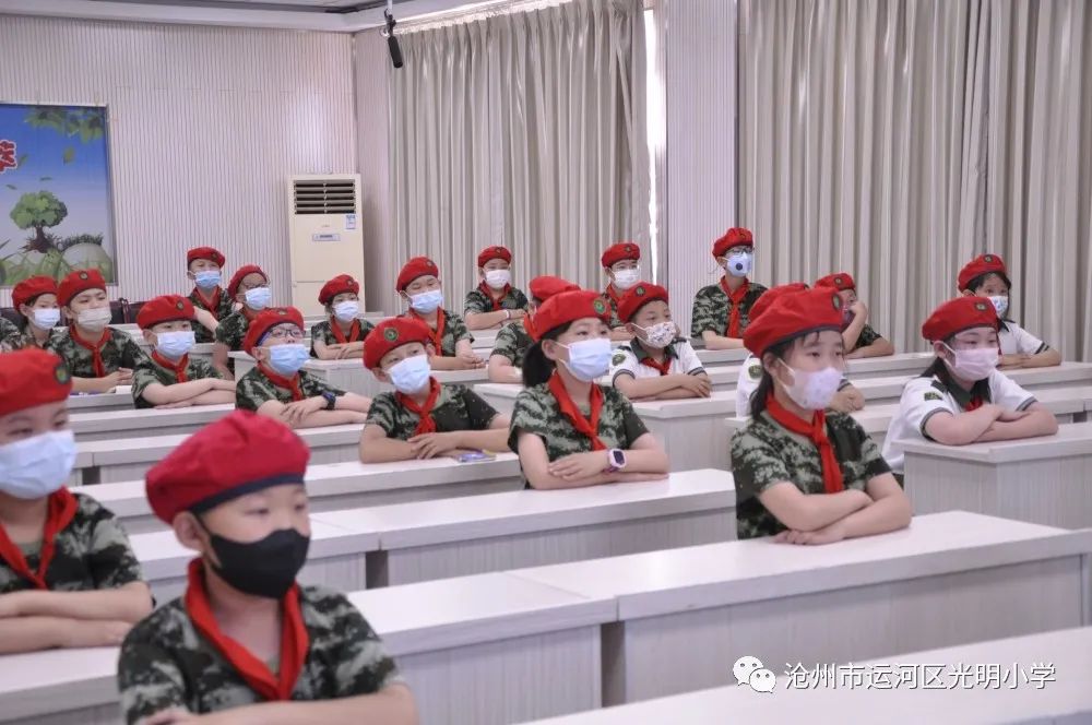 光明小学开展2022年"全国科技活动周"科普知识进校园活动