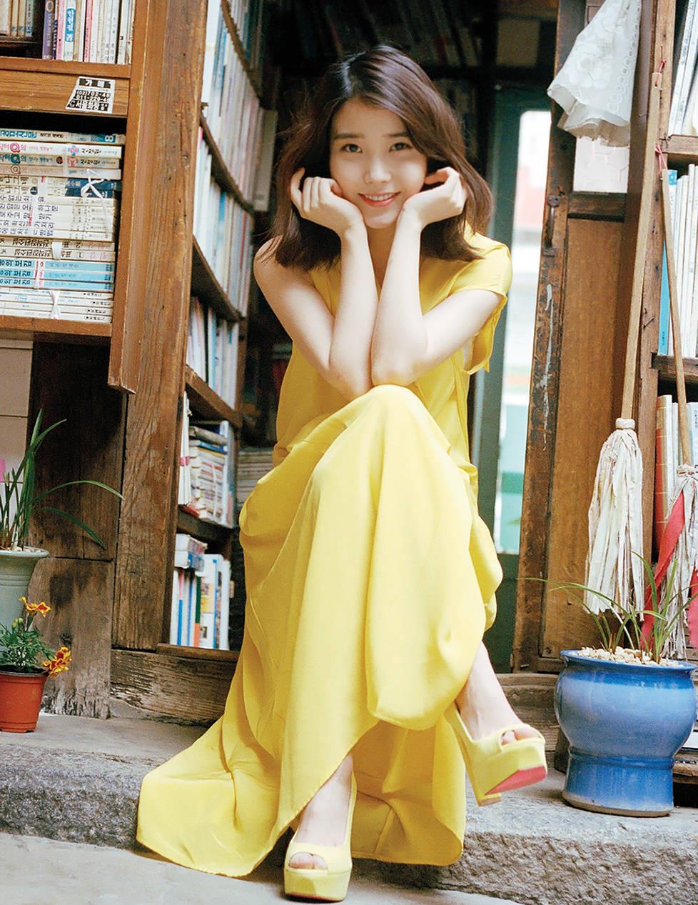 韩国女星李知恩能歌善舞很惊艳!肤白貌美大长腿国民妹妹