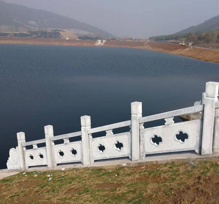 河边石材栏杆款式多样 河道石材栏杆护栏图片