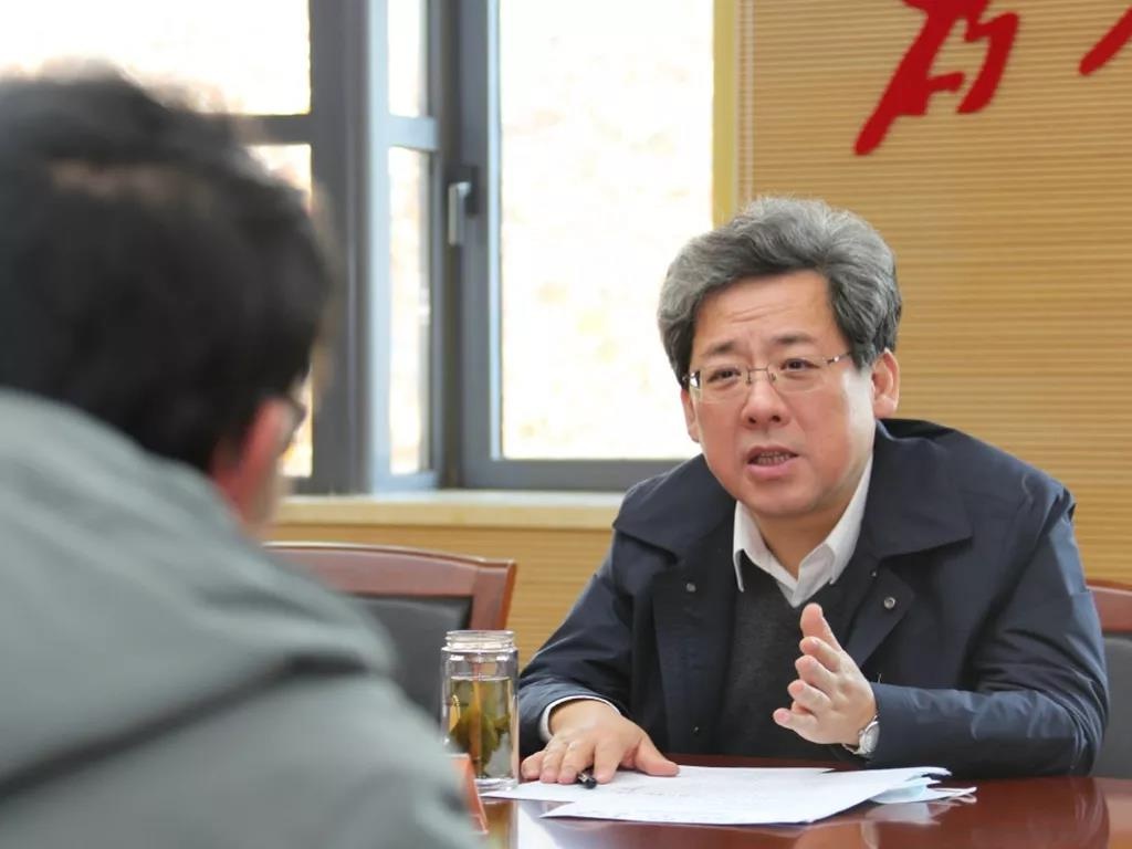 省生态环境厅厅长王天琦接待来访群众 推动化解重复环境信访问题