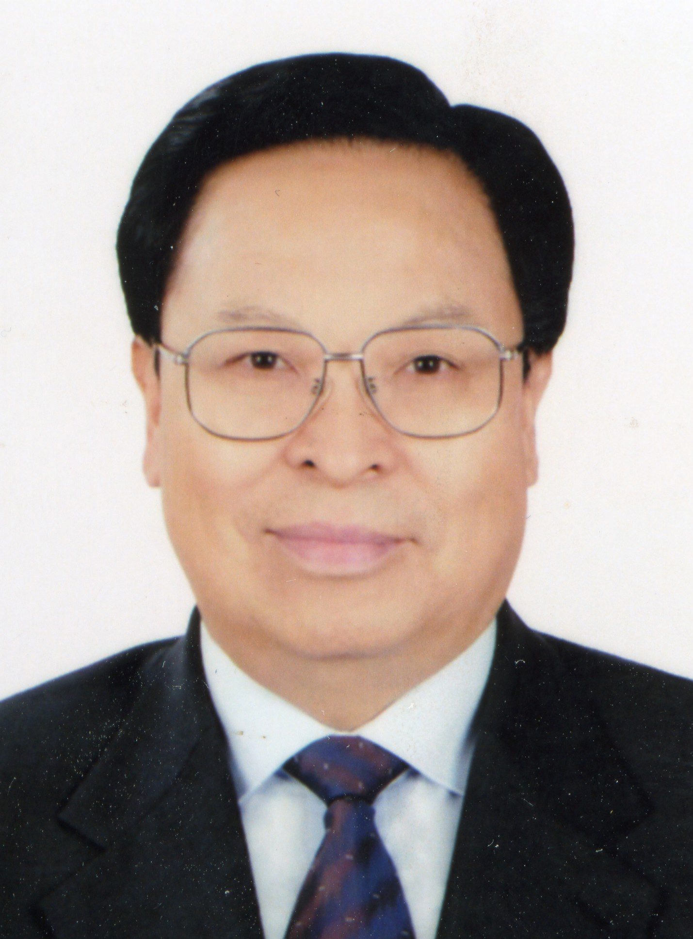 徐光春同志遗像