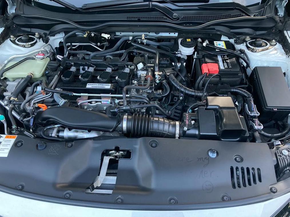 13款本田crv2.4四驱尊贵版是地球梦发动机吗