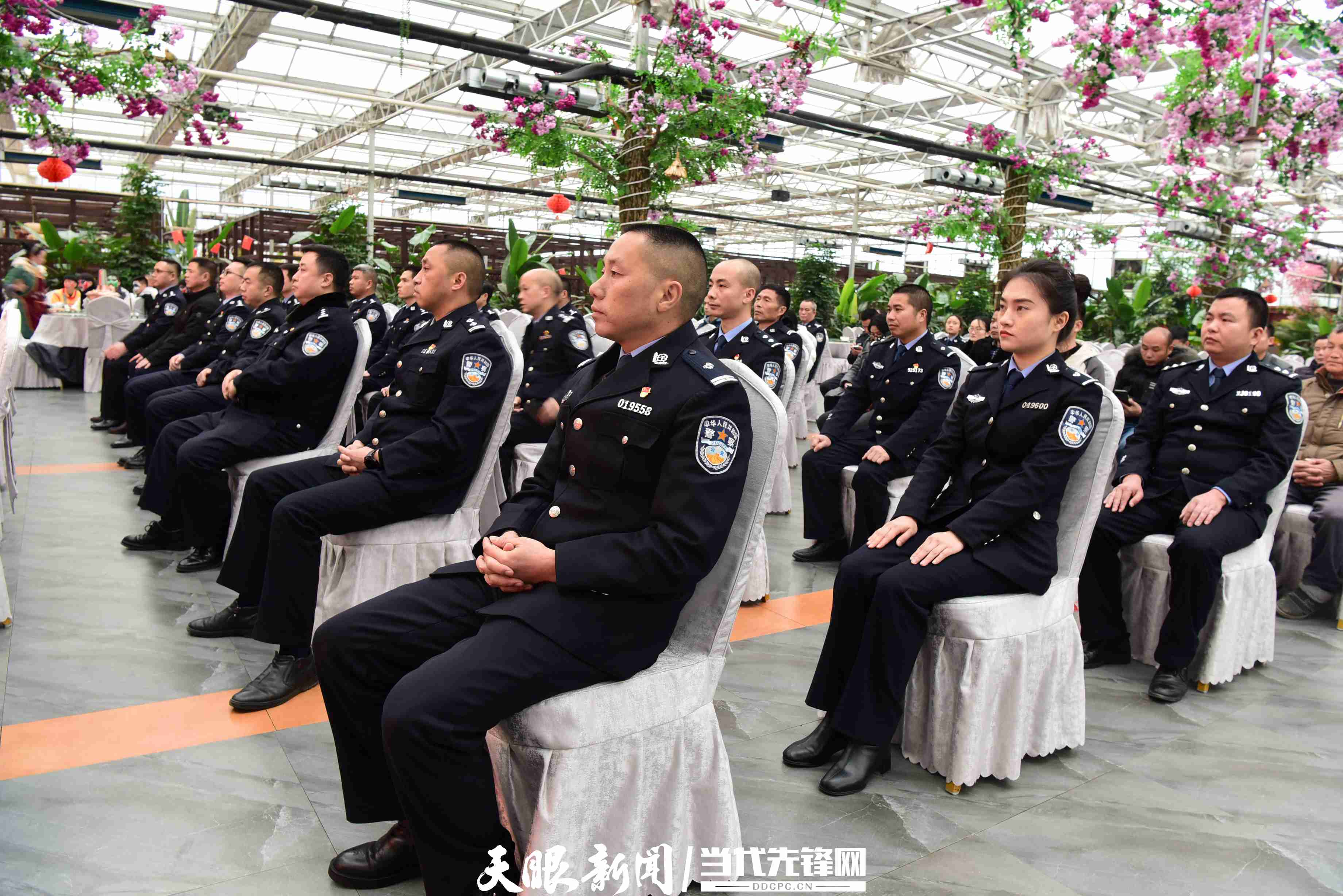 贵州省公安厅公安文化基层行文艺小分队到锦屏县公安局隆里派出所慰问