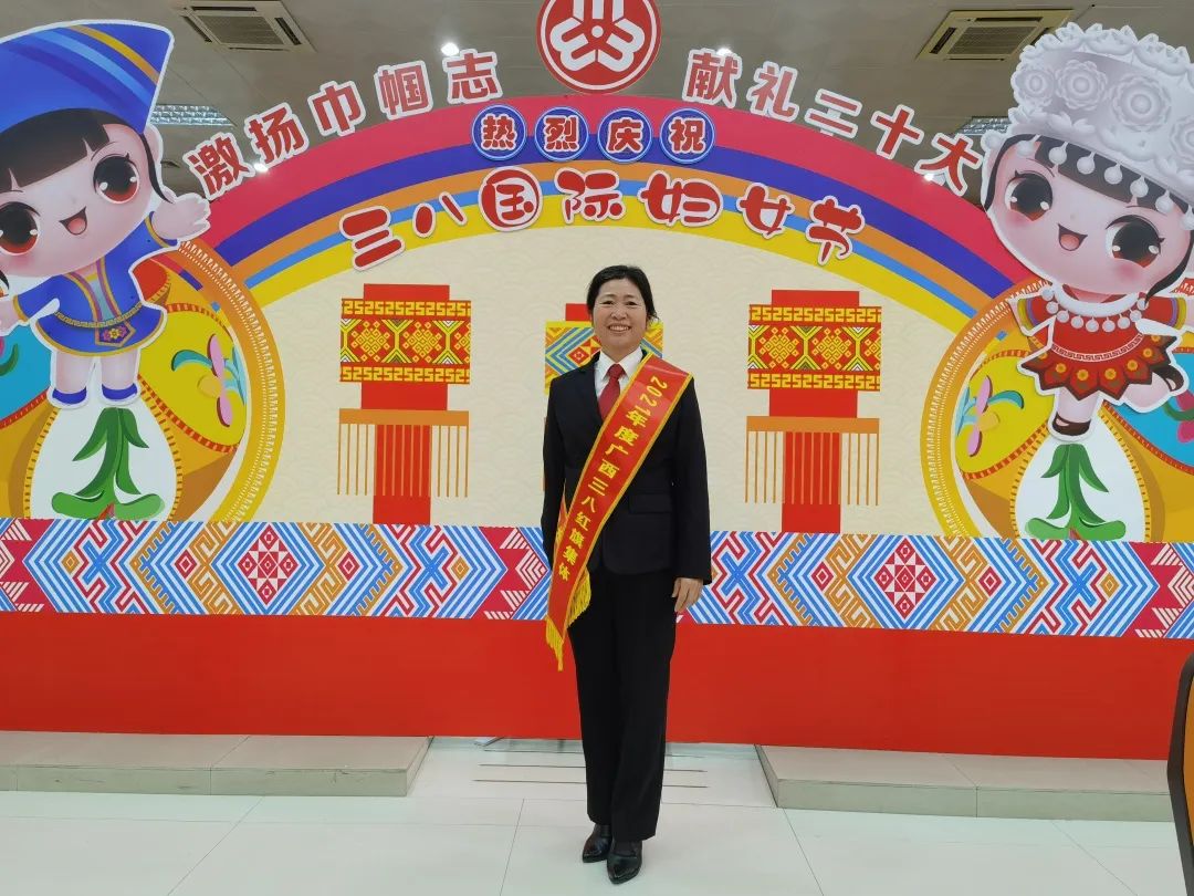 【巾帼风采】李宝琴:柔情执法,家事法庭变身"情感修复站"