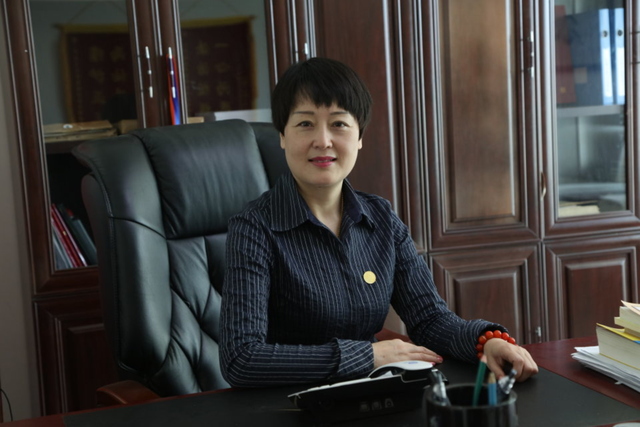 中国法治网总监 张爱武《游香山卧佛寺》外一首