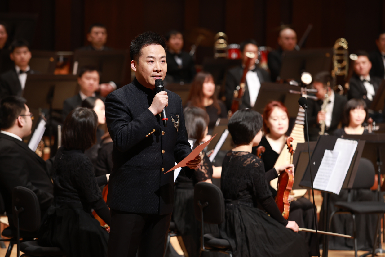 徐杰主持西安音乐学院声乐硕士张婷毕业独唱音乐会