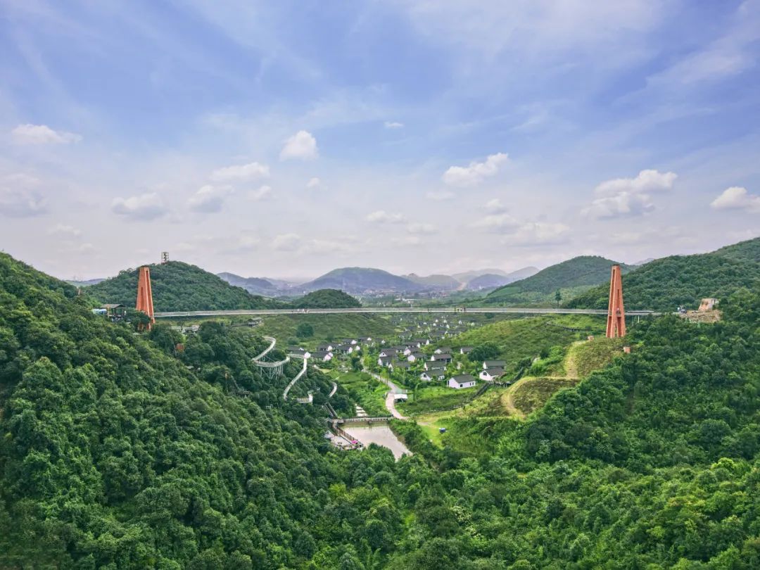 原乡小镇户外奇幻探险篇,山野探险有一个勇敢的开始,等我们一起突破!