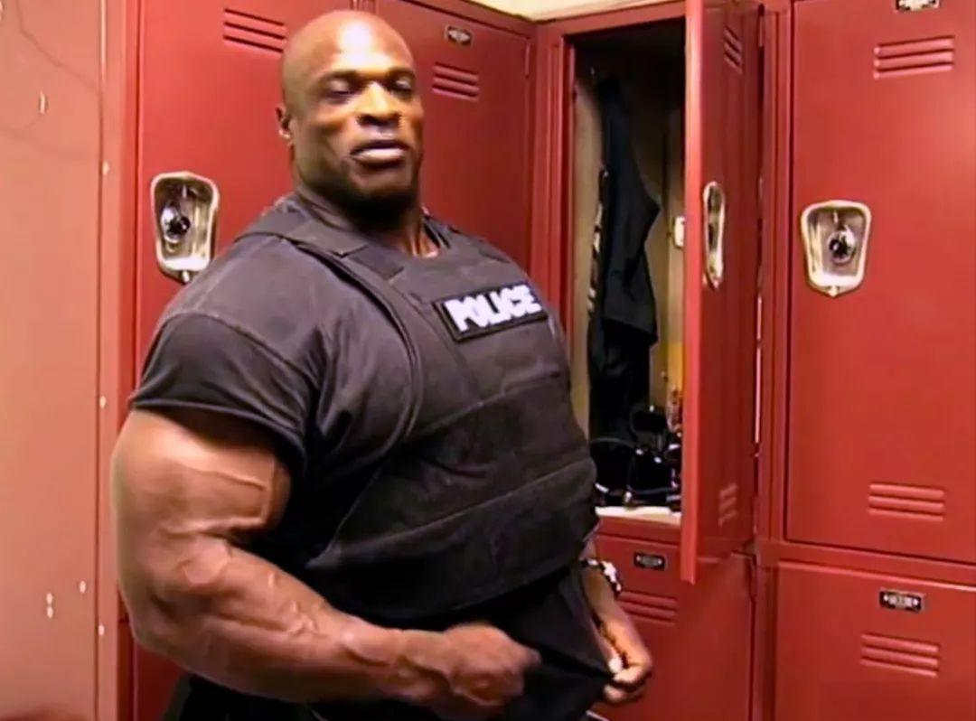 罗尼·科尔曼:辉煌与坚韧的健美生涯