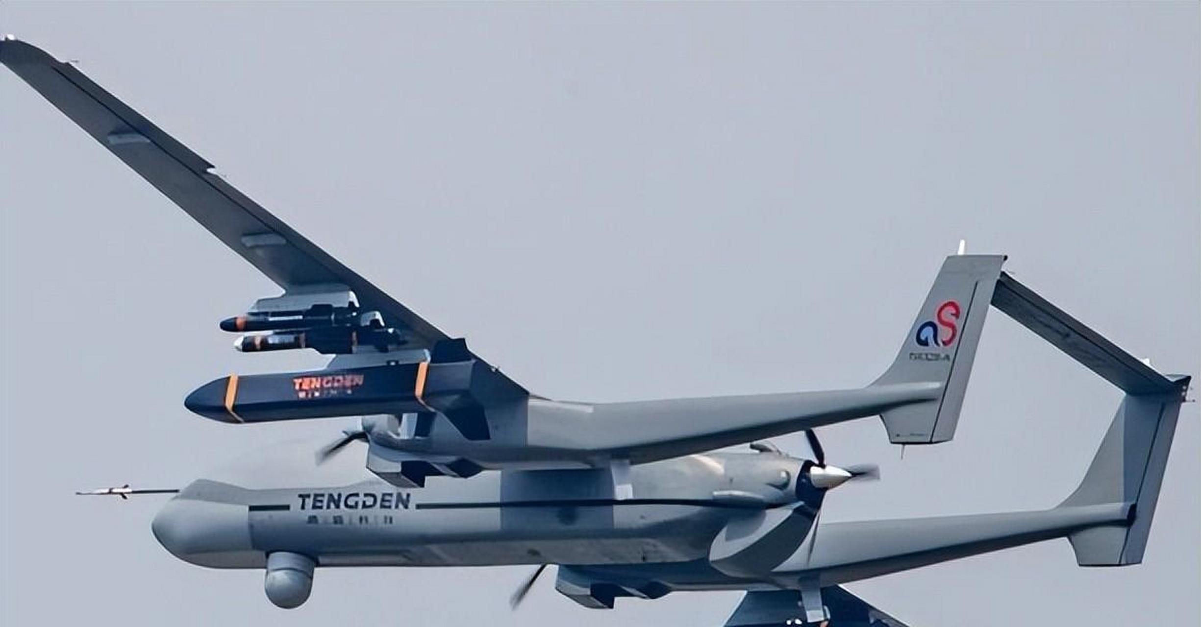 说起国产tb-001无人机大家并不陌生,这款无人机还有一个别称"双尾蝎"