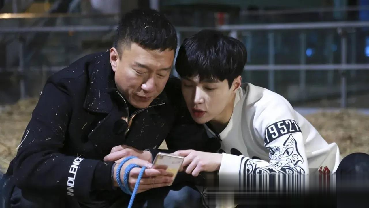 张艺兴十年情深,孙红雷极限团宠再证兄弟情