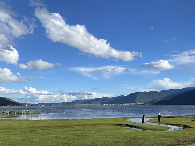 香格里拉纳帕海景区图片