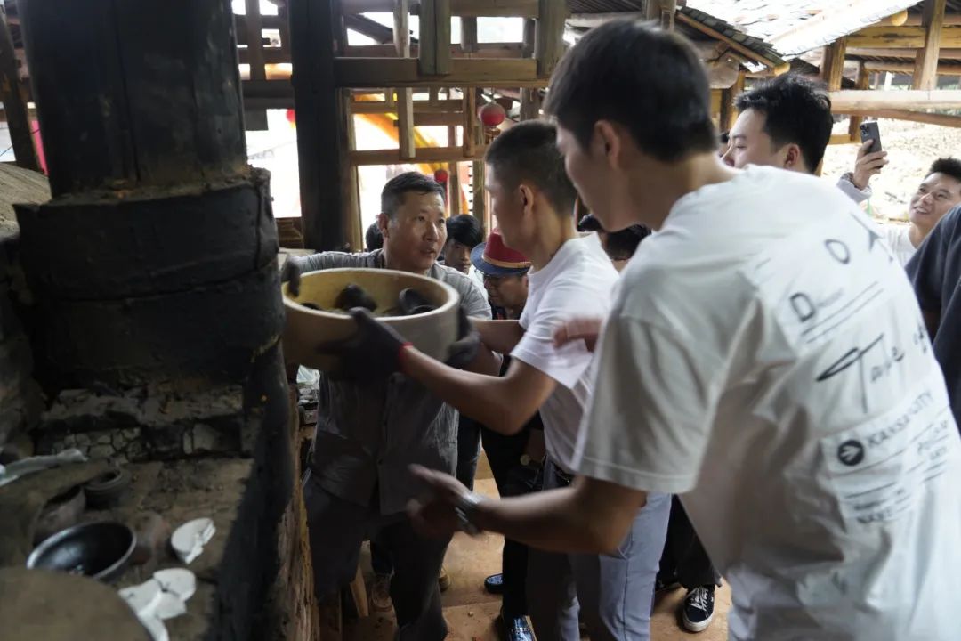 第二季建盏龙窑开窑节在建阳水吉镇成功举办