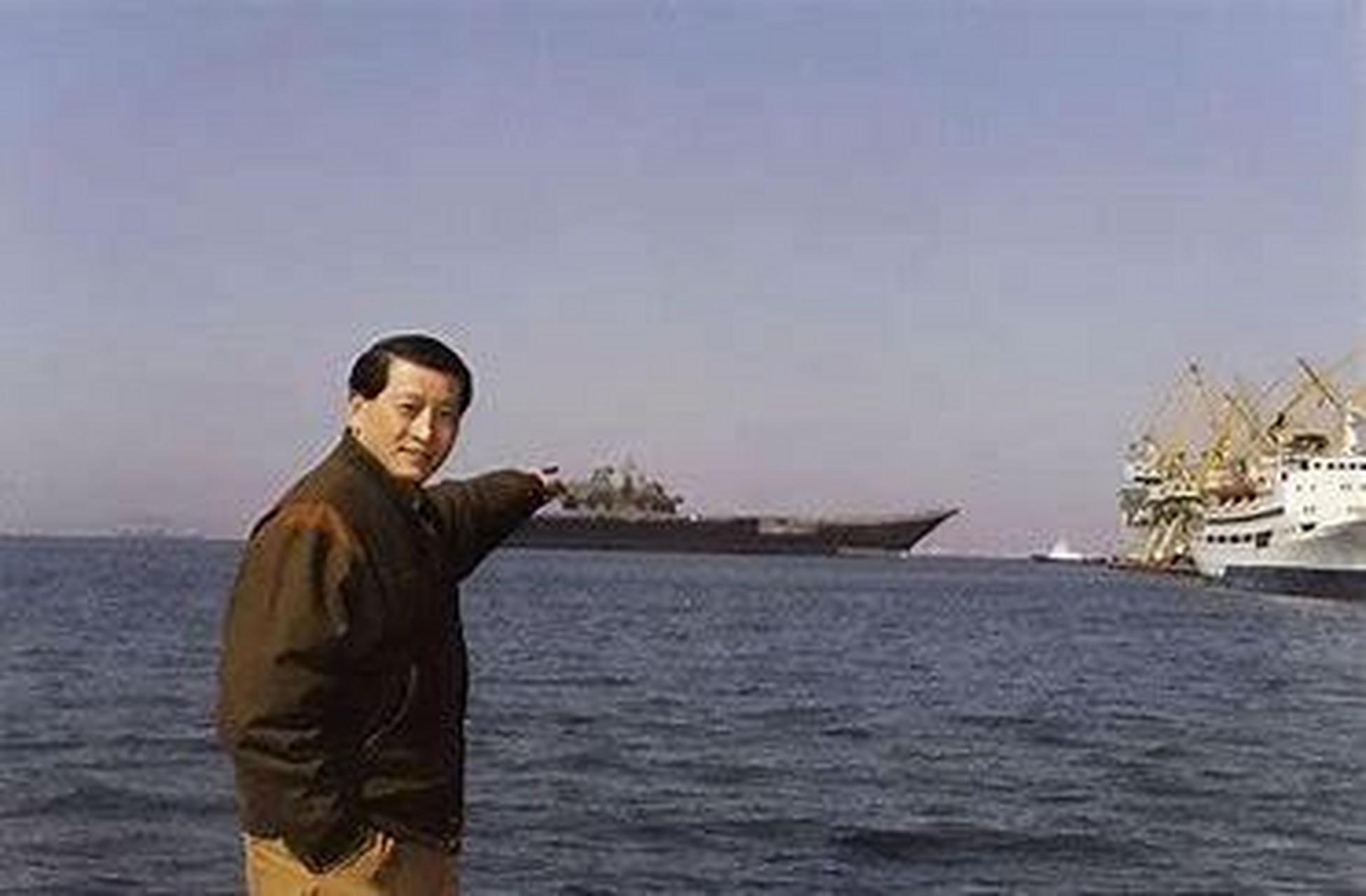 "是我垫付了买瓦良格的钱.