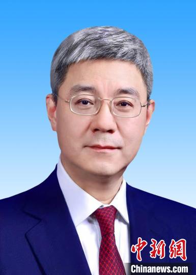 尹弘当选甘肃省人大常委会主任