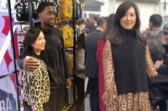 60岁妻子陪蔡崇信观战!气质优雅,皮肤白皙,nba最美老板娘