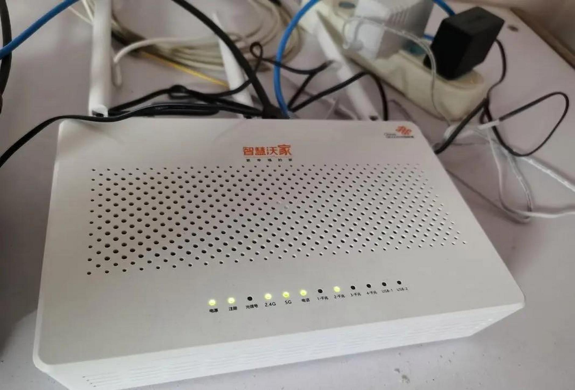 刚才看了邻居的千兆宽带,使用fttr全屋光纤组网模式,电脑无法跑满千兆