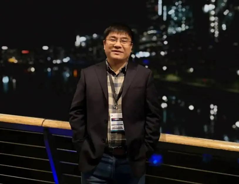 点赞他们是西工大十佳辅导员优秀班主任