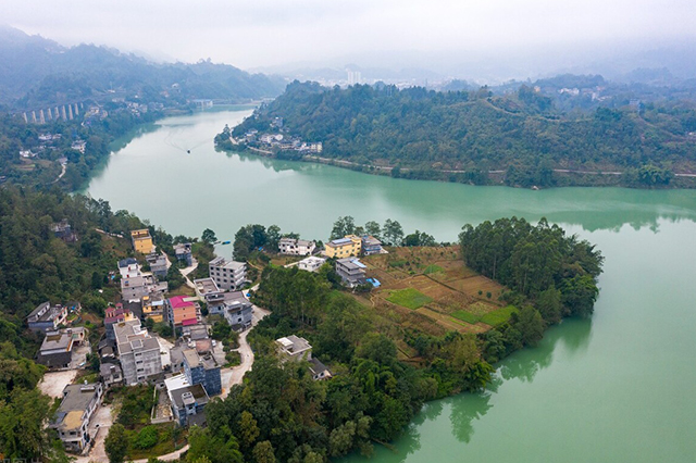 阿蓬江风景区图片