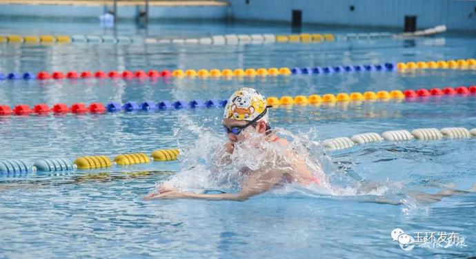 优秀!台州姑娘李欣瑜,保送浙大!