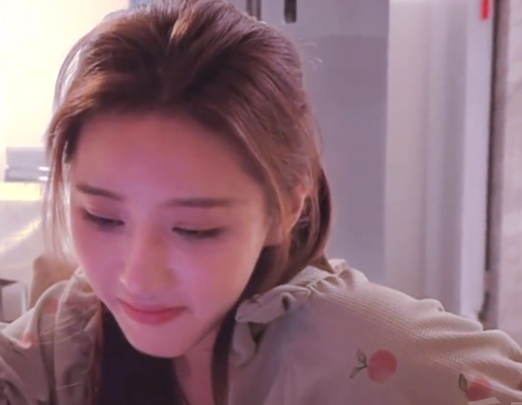 网红乔妹晒离婚打脸质疑者,遭恶意剪辑抹黑,一个举动曝内心想法