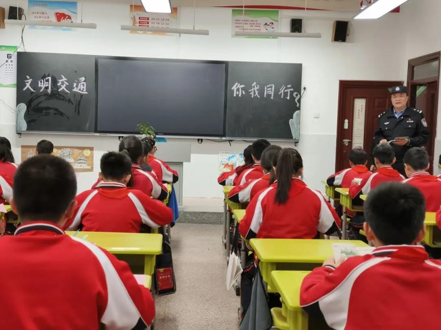 临沂金雀山小学2013图片