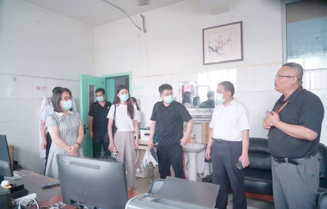 莒县中医医院迎来专家组调研,推动中医药服务发展