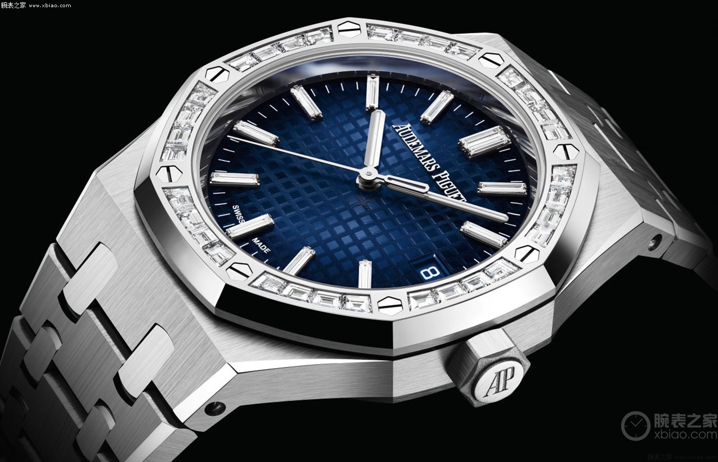三款烟熏深蓝色表盘royal oak皇家橡树系列腕表 全新呈现
