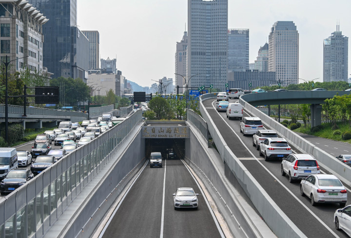 关键"一横",杭州钱塘快速路全线通车