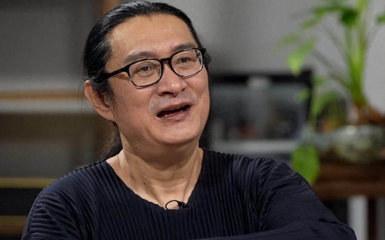 演员黄民安猝死,与高以翔相似:倒地一小时后被发现!