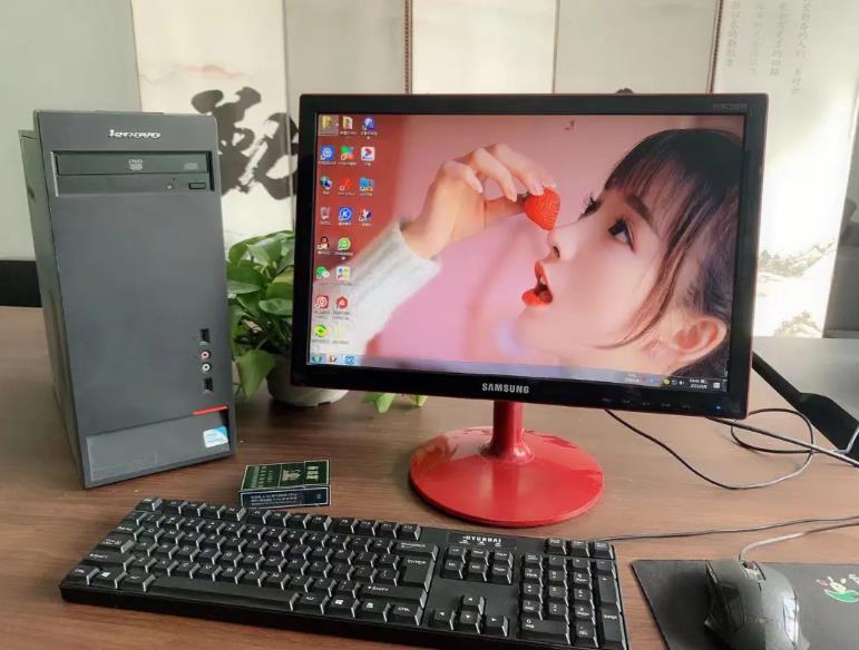 老式电脑摄像头"淘汰"!4k高清带麦款,56元全自动对焦,才高级