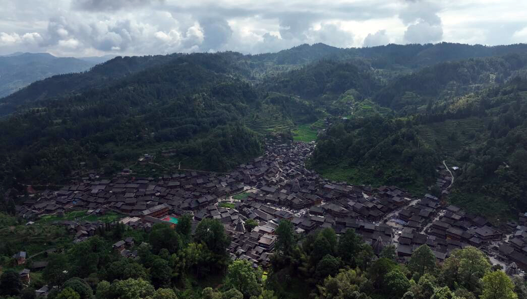 黎平县:黄岗侗寨古朴盛大的喊天节 吸引众多游客纷至沓来