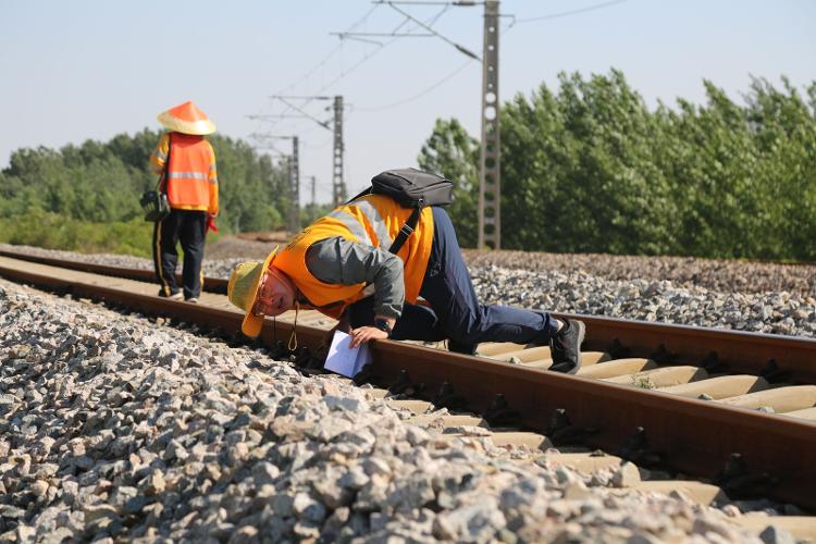 铁路工人照片图片大全图片