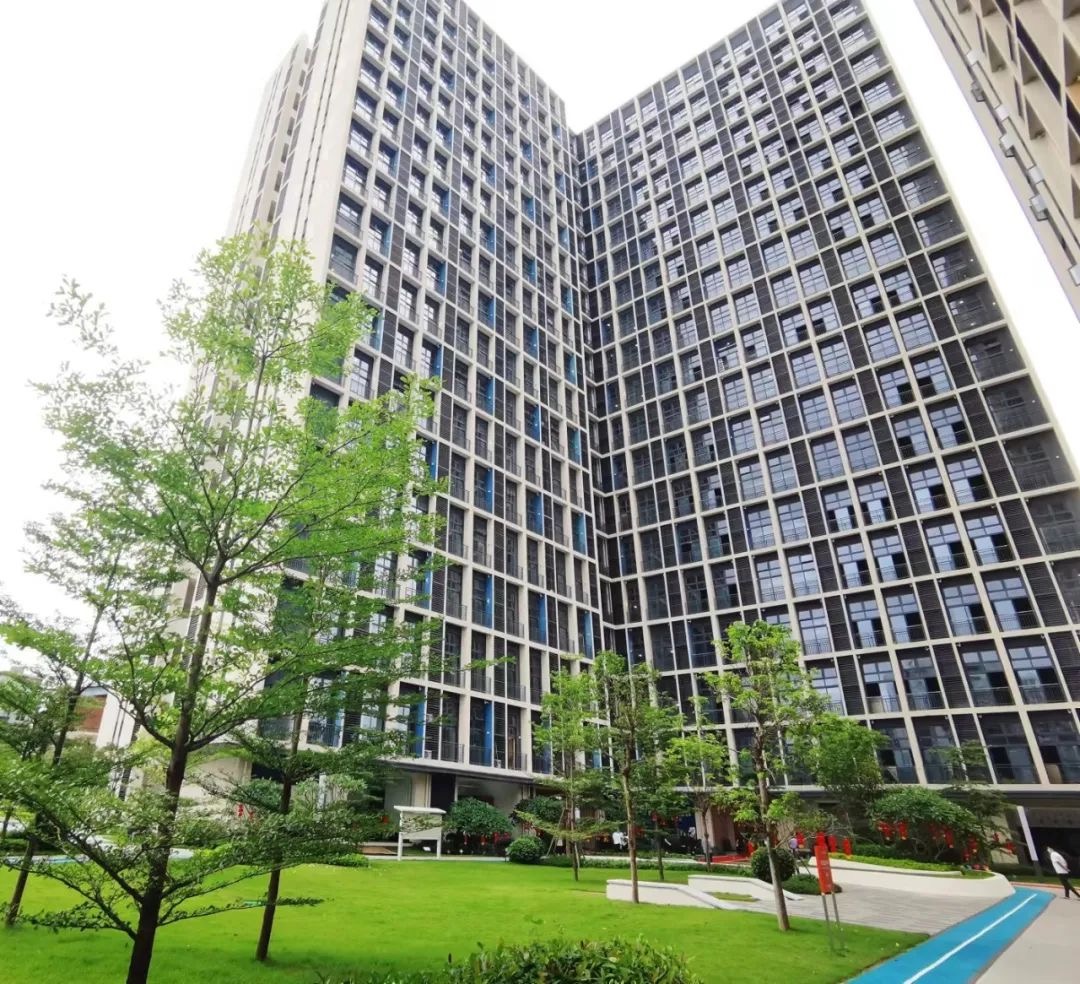 共计交房434户佛山佳兆业悦都会2座迎来交付新家