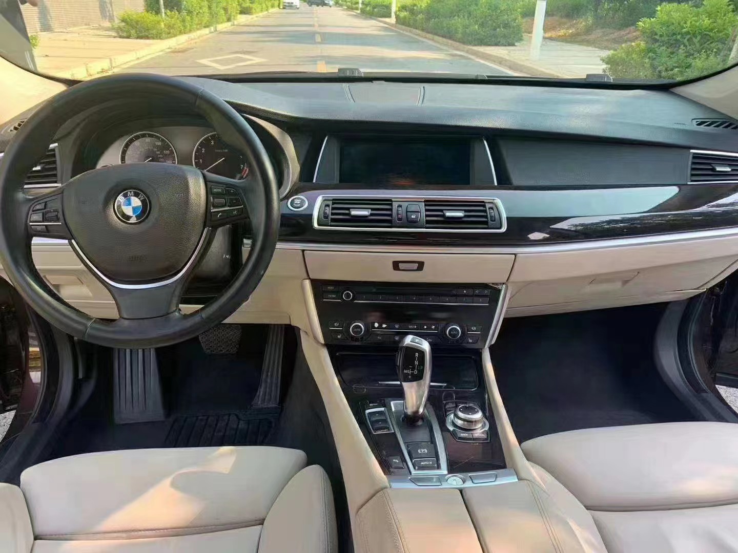 13款宝马gt550全款8.5万,外观,内饰,性能,配置详解