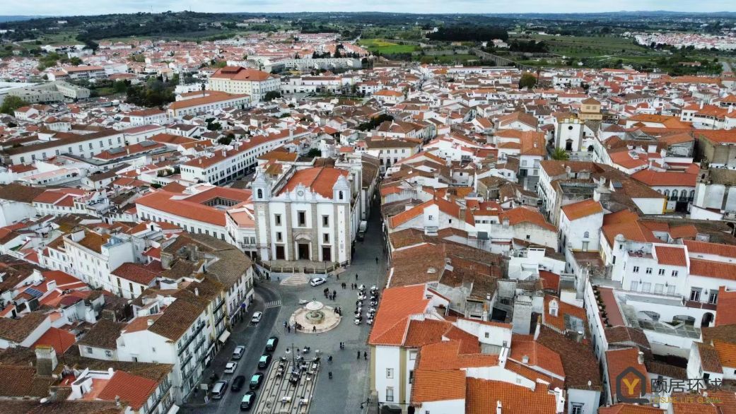 「埃武拉三期罗马新城」葡萄牙埃武拉优质地段28万欧独立产权住宅